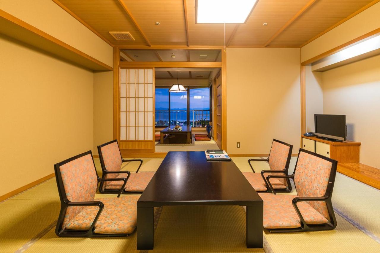 Yuzanso Hotel Otsu Exterior photo